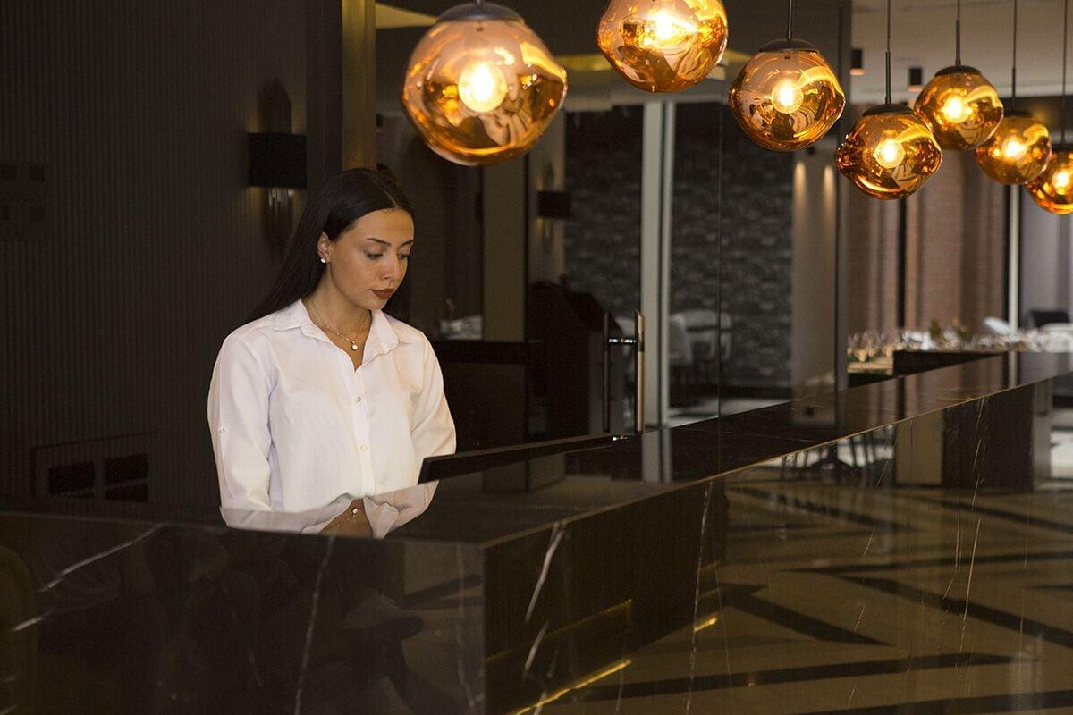 Emen'S Otel Измир Экстерьер фото
